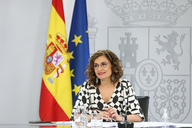 La ministra portavoz, María Jesús Montero, comparece en r ueda de prensa tras la celebración del Consejo de Ministros en el que se han aprobado los indultos a los presos independentistas en prisión, a 22 de junio de 2021, en Madrid (España)