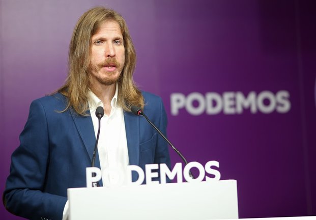 El secretario general de Podemos Castilla y León, Pablo Fernández, interviene en una rueda de prensa, a 5 de julio de 2021, en Madrid, (España). 