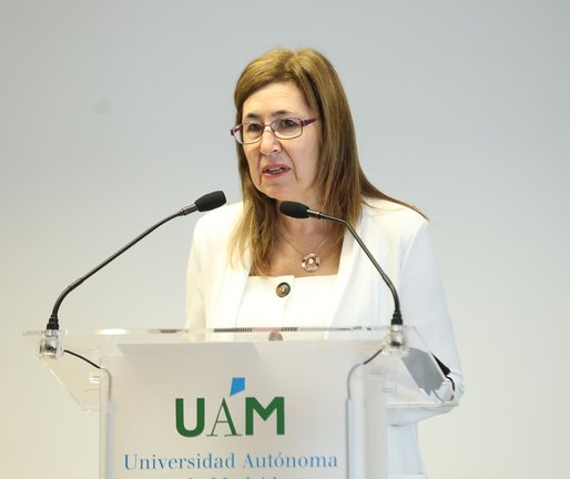 La nueva rectora de la Universidad Autónoma de Madrid, Amaya Mendikoetxea, interviene en su toma de posesión, en el Salón de Actos de la Facultad de Formación de Profesorado y Educación de la Universidad Autónoma de Madrid, a 19 de julio de 2021, en Madri