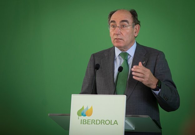 Archivo - El presidente de Iberdrola, Ignacio Sánchez Galán, durante su intervención en la inauguración de la planta Andévalo de Iberdrola (imagen de archivo)