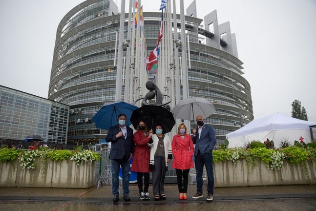 Archivo - Junqueras, Forcadell y exconsellers indultados de ERC llegan al Parlamento Europeo de Estrasburgo