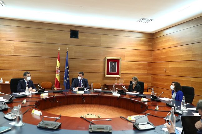 El presidente del Gobierno, Pedro Sánchez, preside la reunión del Grupo de Trabajo Interministerial para abordar la situación en Afganistán