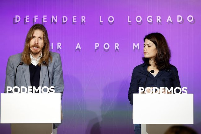 Pablo Fernández e Isa Serra, este lunes, en Madrid. EFE
