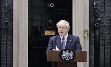 «El proceso para elegir nuevo líder comienza ahora». Boris Johnson ha confirmado públicamente su renuncia al liderazgo del Partido