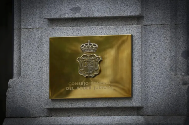 Imagen de archivo de la placa de la fachada de la sede del Consejo General del Poder Judicial (CGPJ) en Madrid. EFE/ Rodrigo Jiménez