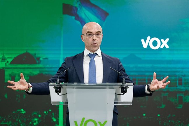 El vicepresidente de Acción Política de VOX, Jorge Buxadé. EFE / Daniel González