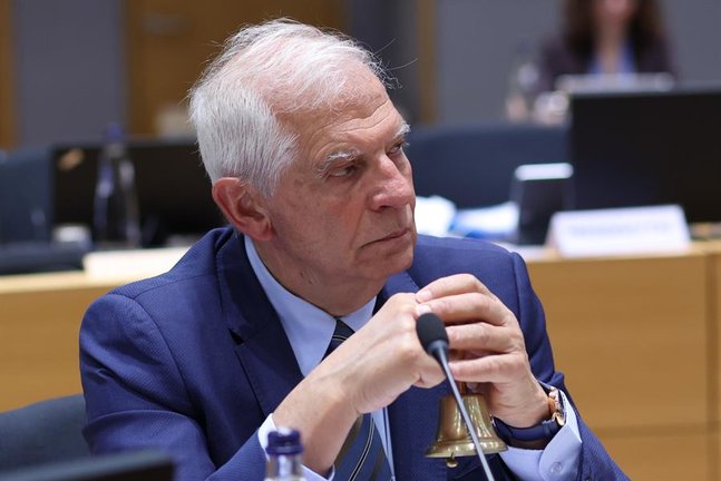 Josep Borrell durante una reunión de los ministros de Exteriores de la Unión Europea. / OLIVIER HOSLET