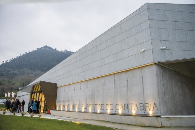 El Centro de Arte Rupestre de Cantabria, el día de su inauguración. / ALERTA