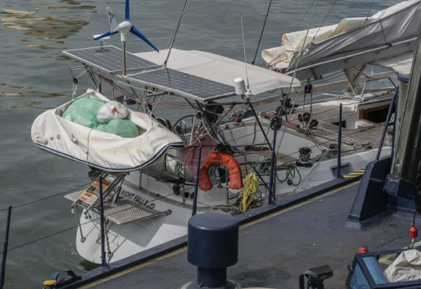 Un velero interceptado en aguas de Santander con 2.000 kilos de cocaína