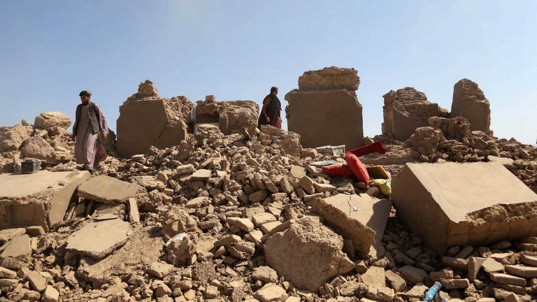 Un sismo de 6,3 de magnitud sacude Afganistán
