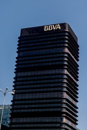Fachada de una sede del BBVA. Ricardo Rubio / Archivo