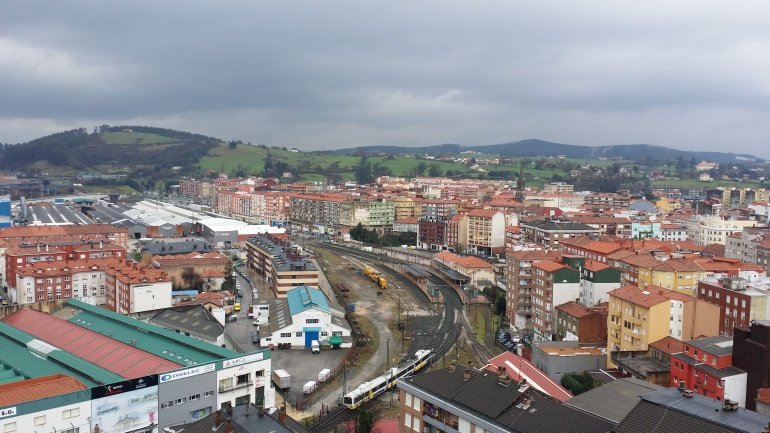 Vista de las estación de tren de Torrelavega. / ALERTA