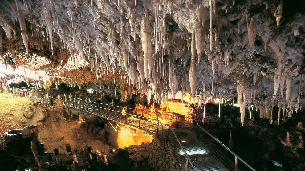 La cueva de El Soplao, Cantabria. / ARCHIVO