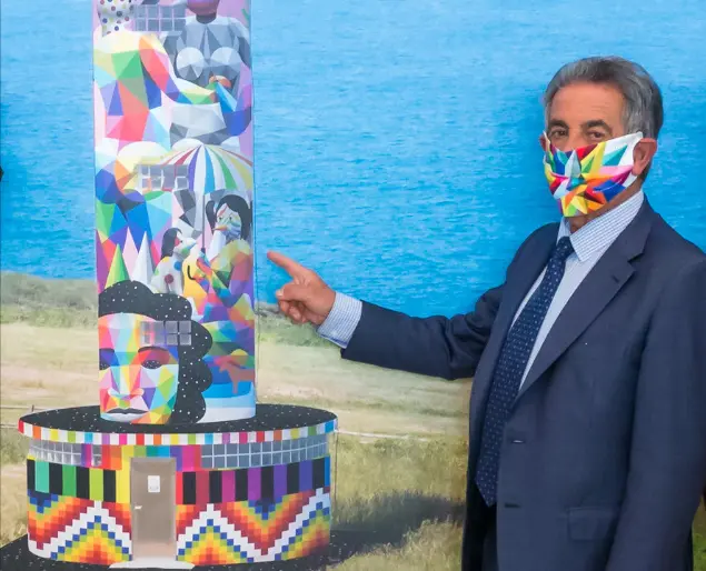 El presidente de Cantabria, Miguel &Aacute;ngel Revilla durante la presentaci&oacute;n del proyecto del Faro de Ajo. / Ra&uacute;l Lucio