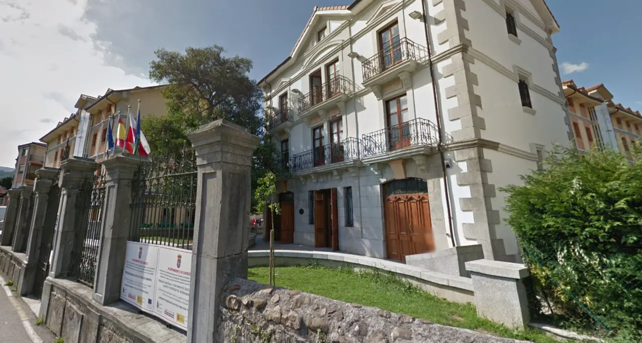 Ayuntamiento de Guriezo.