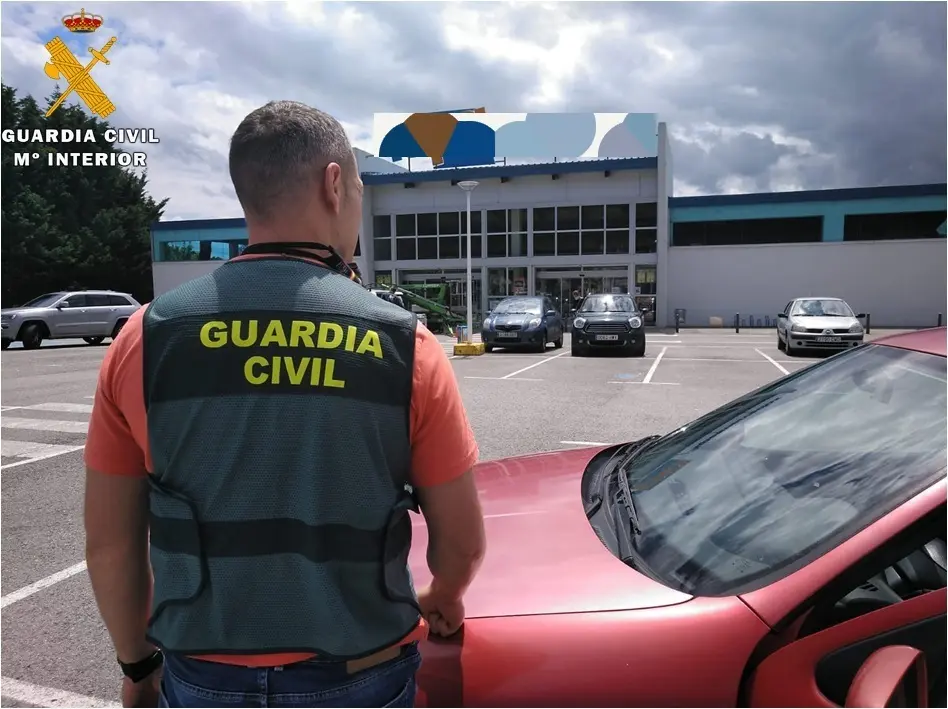 Nota De Prensa La Guardia Civil Investiga A Un Hombre Que Presuntamente Rob&oacute; Un Veh&iacute;culo Hace 7 Meses En Argo&ntilde;os