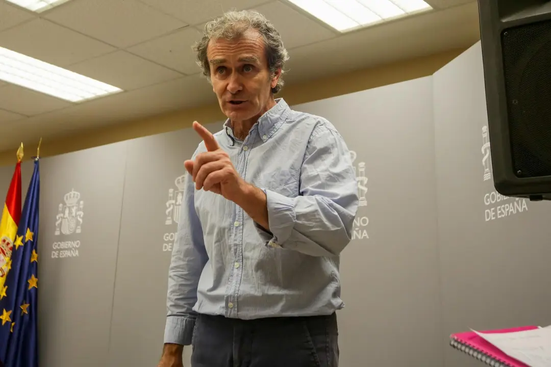 El director del Centro de Coordinaci&oacute;n de Alertas y Emergencias Sanitarias (CCAES), Fernando Sim&oacute;n, 