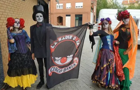 El grupo art&iacute;stico La Nariz Roja. / @la_nariz_roja_cantabria