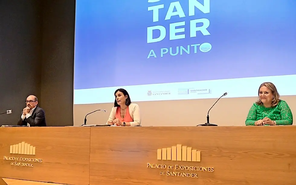 &Aacute;lvaro Lav&iacute;n, Gema Igual y Lorena Guti&eacute;rrez. / alerta