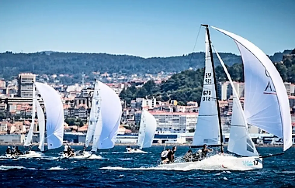 Emoci&oacute;n e igualdad en la r&iacute;a de Vigo. / Mar&iacute;a Mui&ntilde;a