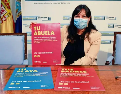 La concejala Noem&iacute; M&eacute;ndez presentando la campa&ntilde;a. / joS&eacute; rAM&oacute;n