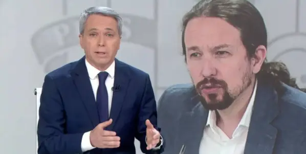 Vicente Vall&eacute;s presentando las noticias de Antena3.
