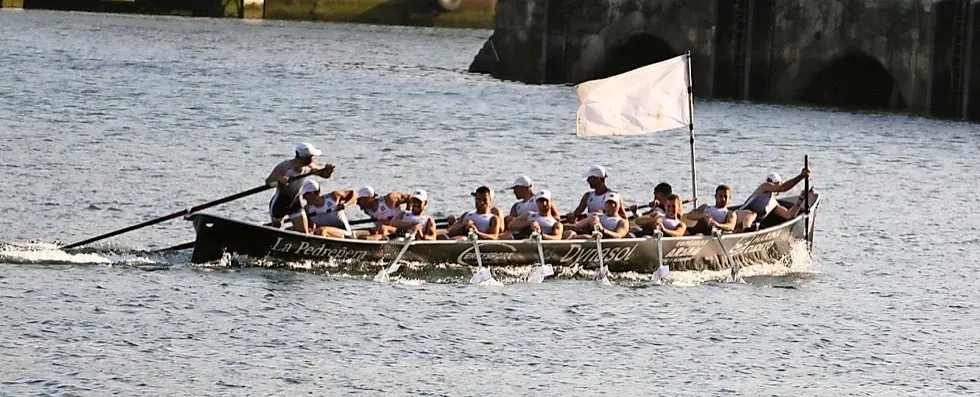 La &lsquo;Pedre&ntilde;era&rsquo;, en el estreno liguero de la semana pasada en aguas pasaitarras, donde se qued&oacute; a veinte cent&eacute;simas de la bandera.