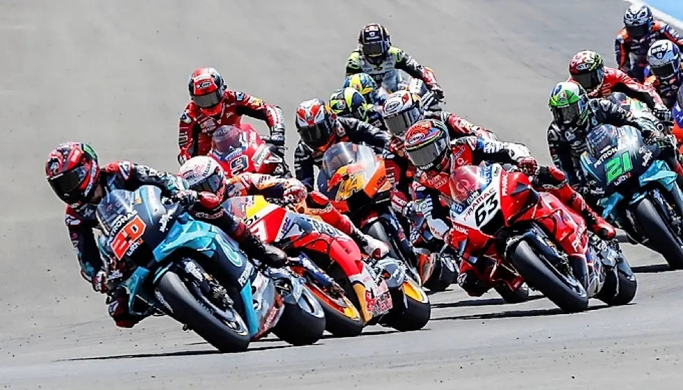 Fabio Quartararo liderando el Gran Premio de Espa&ntilde;a de MotoGP. / EFE