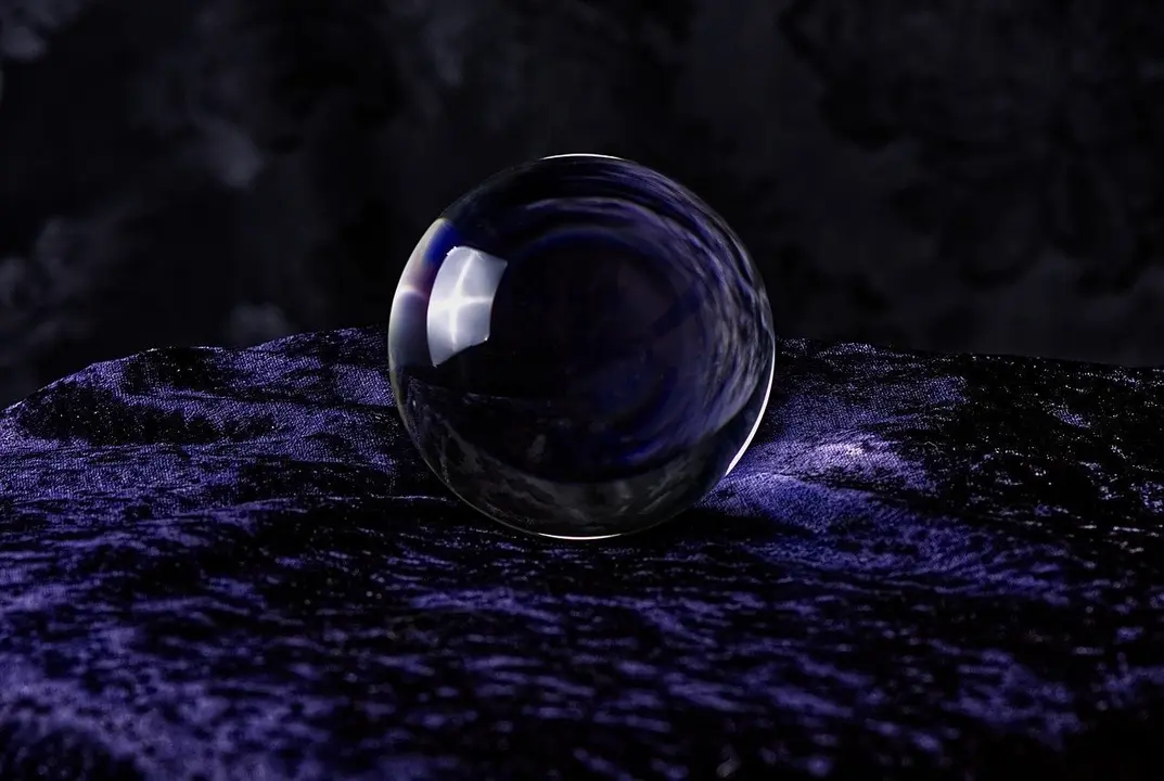  Bola cristal 