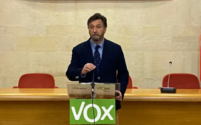 El diputado de Vox, Cristobal Palacio. / ALERTA