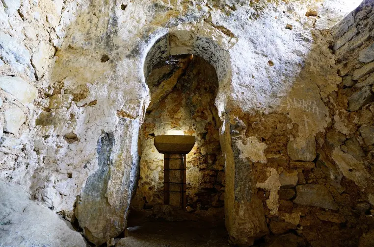 Interior de la Ermita de San Juan de Socueva.