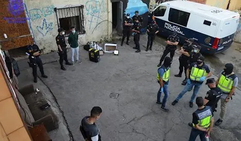 POLIC&Iacute;A NACIONAL