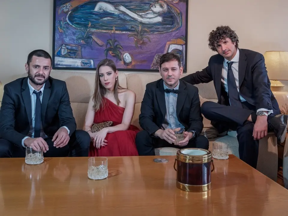 El grupo santanderino &lsquo;Leona&lsquo; sigue mostrando sus creaaciones a la espera de pdoer volver a tocar en directo ante sus seguidores. / ALERTA