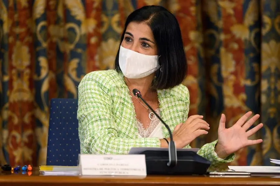 La ministra de Pol&iacute;tica Territorial y Funci&oacute;n P&uacute;blica, Carolina Darias, durante una rueda de prensa en la Universidad Internacional Men&eacute;ndez Pelayo (UIMP) de Santander, este martes. Darias ha afirmado que el trabajo y la colaboraci&oacute;n entre administraciones ha permitido "ganar la batalla" a la pandemia "en primera instancia", pero ha agregado que hay que aprender de la experiencia e impulsar la cogobernanza para avanzar. EFE/ Pedro Puente Hoyos