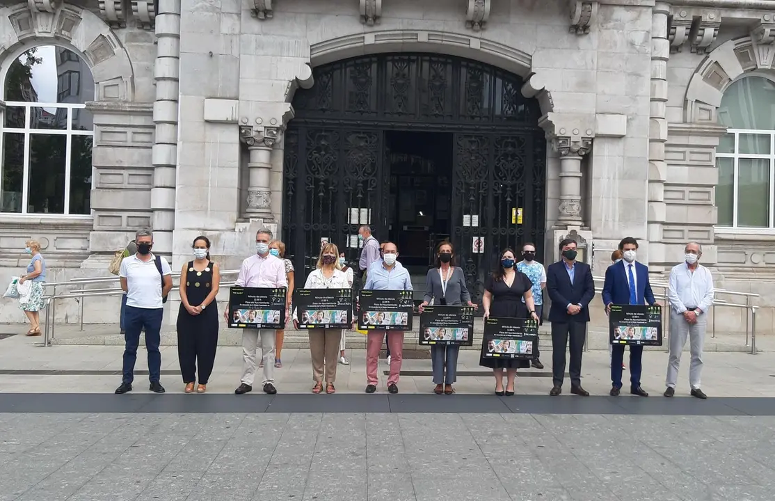 Minuto de silencio en Santander por v&iacute;ctima de violencia de g&eacute;nero