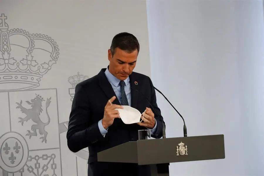 El presidente del Gobierno, Pedro S&aacute;nchez, durante su comparecencia ante los medios tras la reuni&oacute;n del Consejo de Ministros celebrado hoy. EFE/Zipi