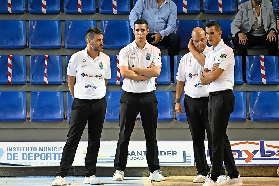 Rub&eacute;n Haya, Jos&eacute; Manuel Gonz&aacute;lez, Jes&uacute;s Salm&oacute;n y V&iacute;ctor Gonz&aacute;lez, en el tiro. / hardy