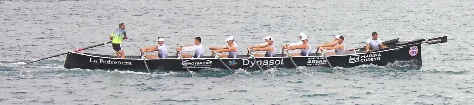 La &lsquo;Pedre&ntilde;era&rsquo;, dominando en solitario la tanda de honor de la regata de ARC 1 ayer en Castro.