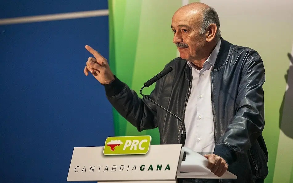 El diputado del PRC Jos&eacute; Mar&iacute;a Maz&oacute;n diputado del PRC.