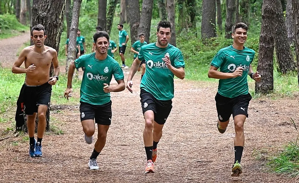 Entrenamiento los Pinares de Lineares./ HARDY