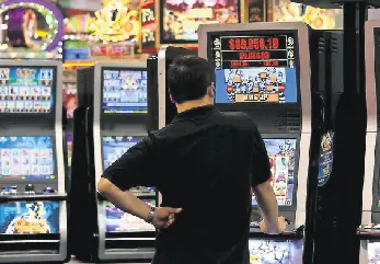 Interior de una sala de juegos. / alerta
