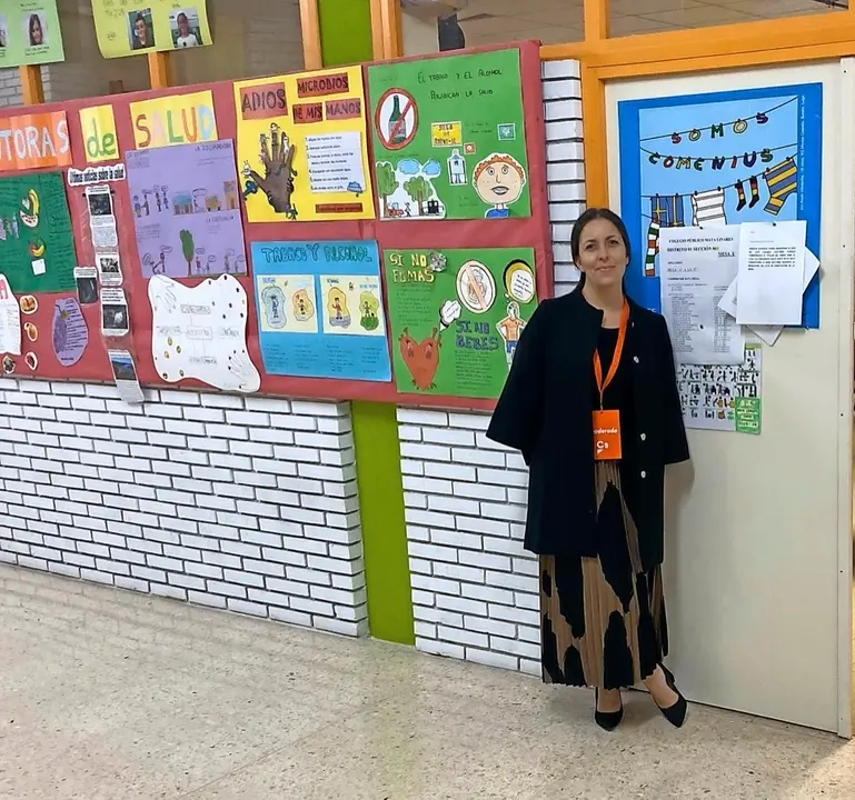 La Concejal&iacute;a de Educaci&oacute;n del Ayuntamiento de San Vicente de la Barquera, &Aacute;frica &Aacute;lvarez. / ALERTA