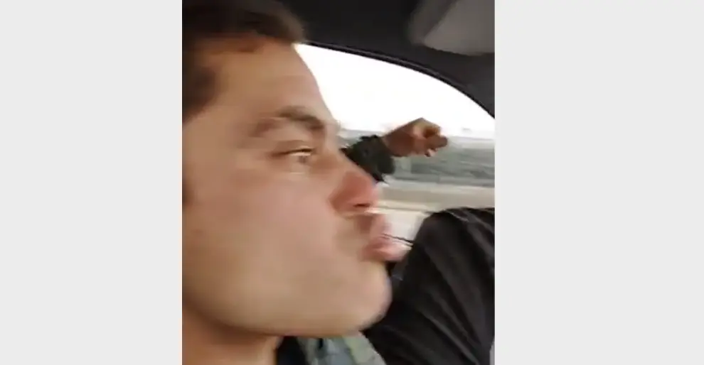 El hombre que fue grabado en v&iacute;deo conduciendo de forma temeraria un veh&iacute;culo por la autov&iacute;a.