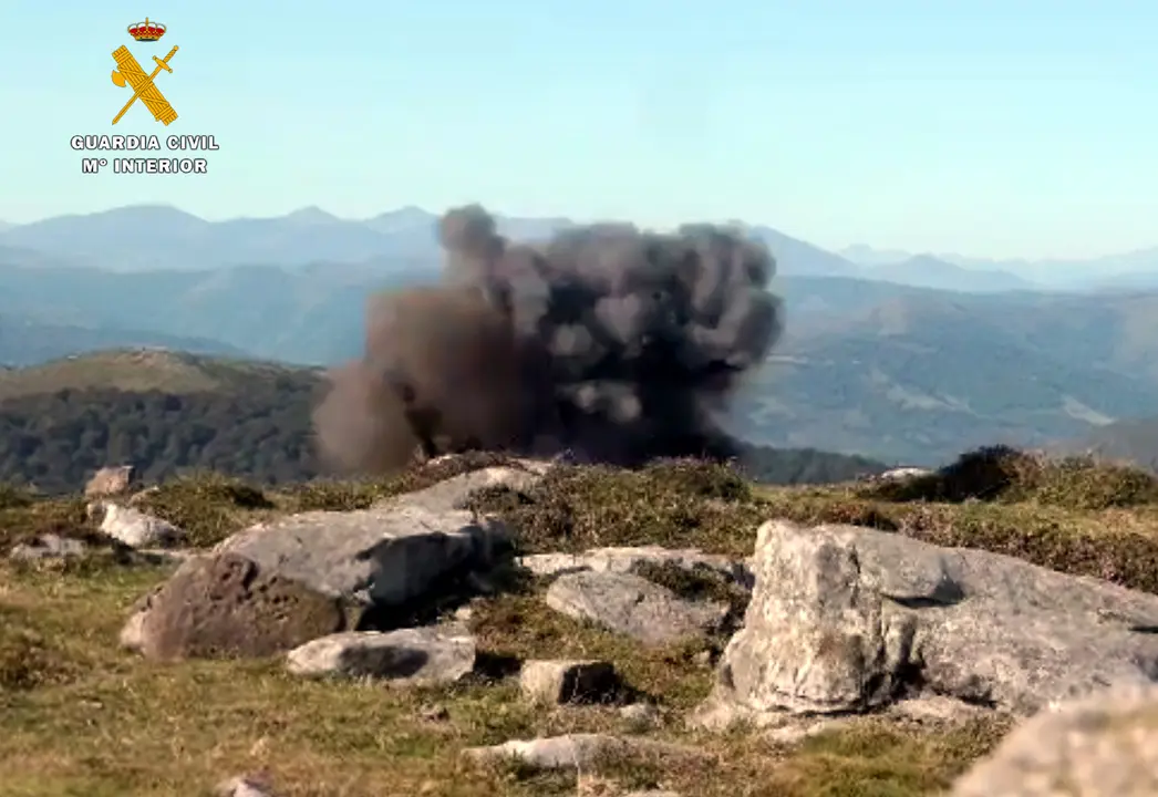 Momento del estallido de la granada en San Felices.