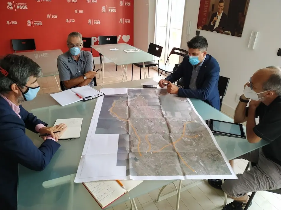 Reuni&oacute;n del grupo socialista para abordar la Semana Europea de Mobilidad.