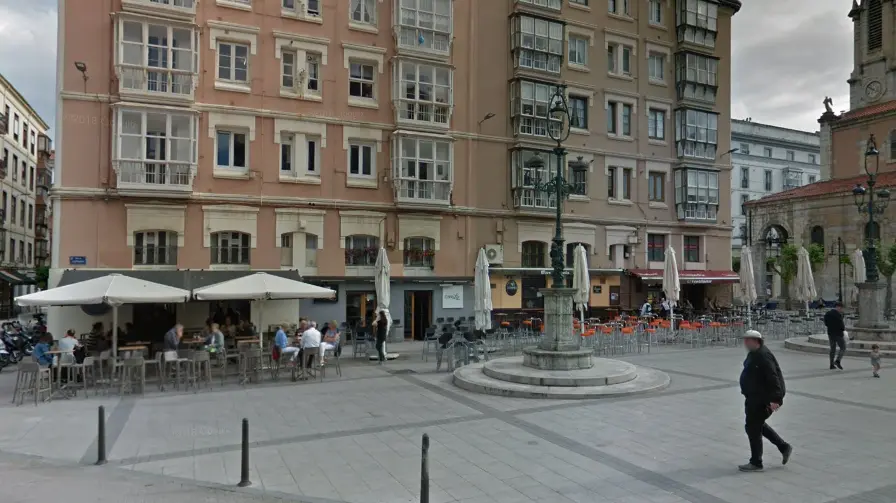 Vista de la Plaza Ca&ntilde;ad&iacute;o en Santander. / ALERTA