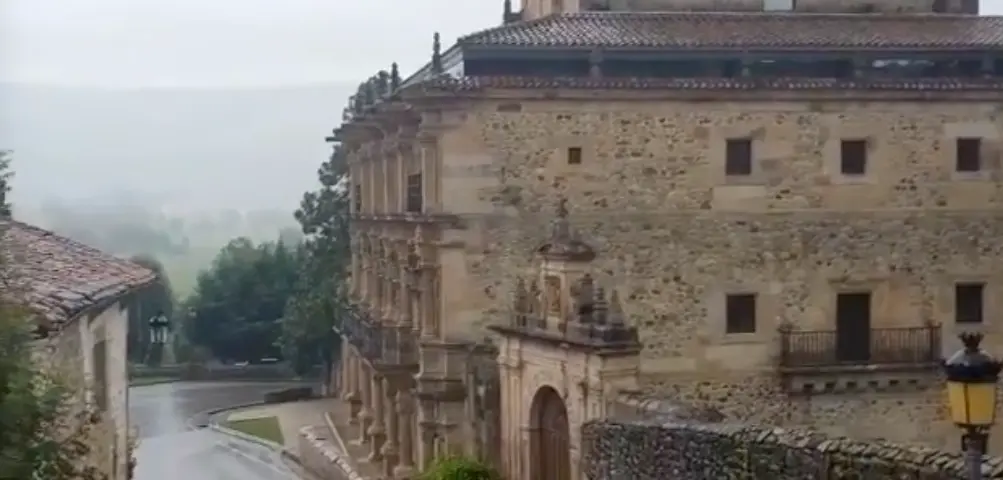 Villacarriedo jarreando agua qu&eacute; bonito pueblo