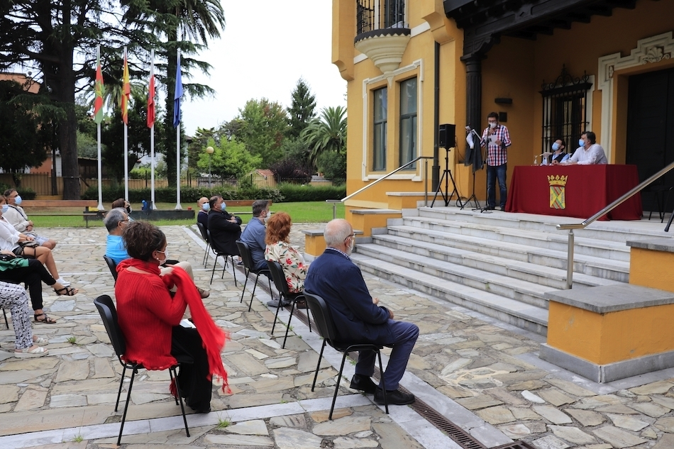 El aula po&eacute;tica "Jos&eacute; Luis Hidalgo".
