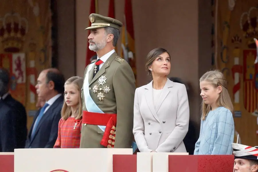 Los Reyes, durante el tradicional desfile del 12 de octubre. EFE/ Juanjo Mart&iacute;n/Archivo