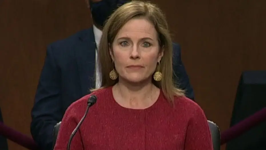 La jueza ultraconservadora Amy Coney Barrett, nominada para el Tribunal Supremo por el presidente de EE.UU., Donald Trump, encaj&oacute; este martes los golpes de los senadores dem&oacute;cratas sin perder la compostura y sin ofrecer siquiera una pista acerca de c&oacute;mo fallar&aacute; en casos tan importantes relacionados con el aborto o el futuro del Obamacare.